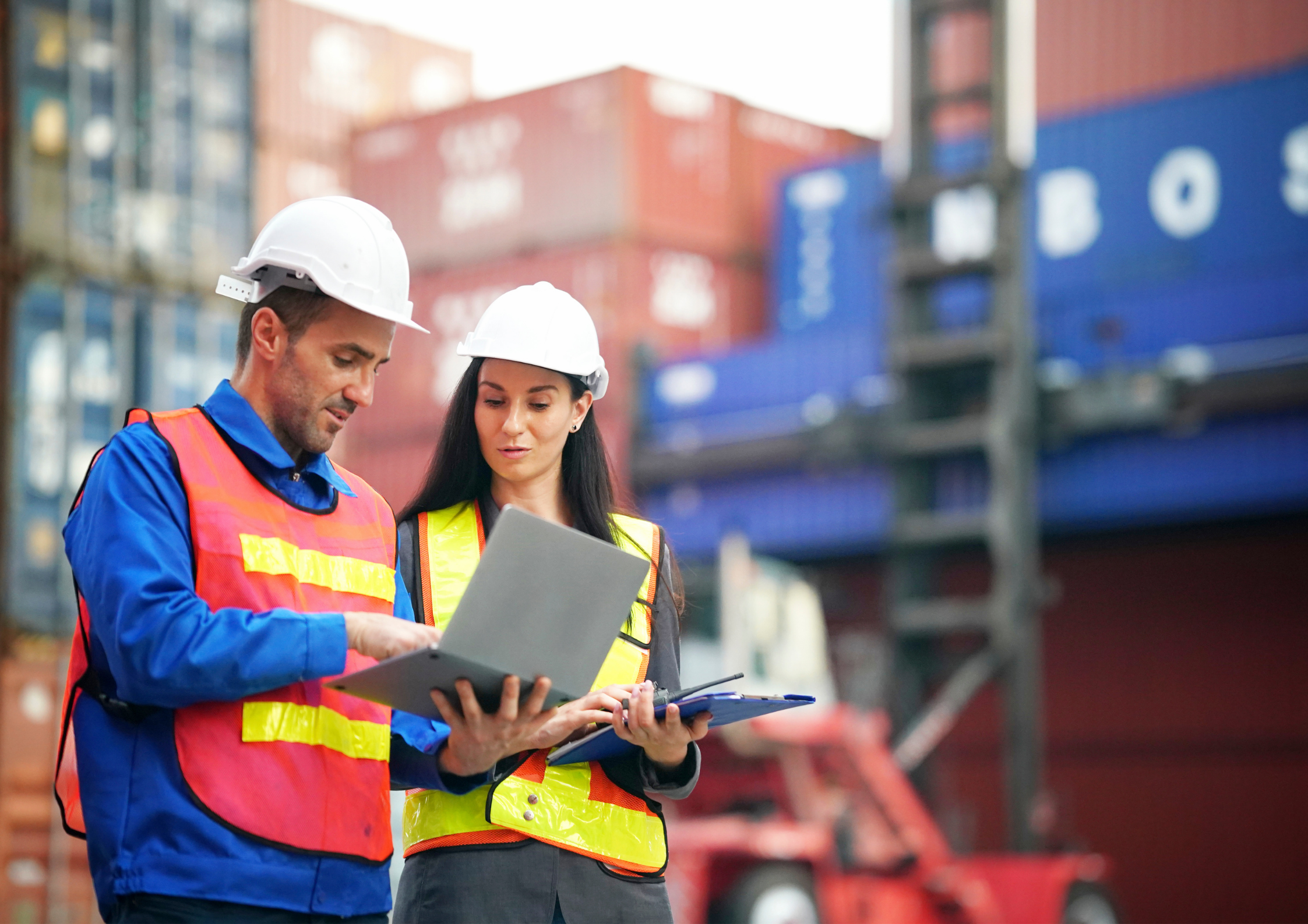 A trainer delivers a tailored course at a customer's site
